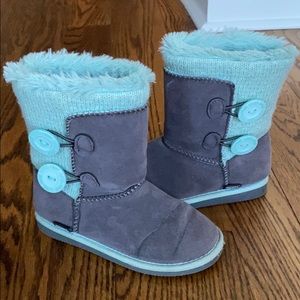 Muk Luks girls boots, mint, size 12